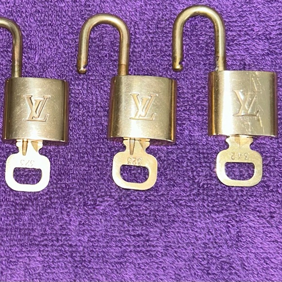 Accessories - Authentic Louis Vuitton Gold Lock and Key - set of 3